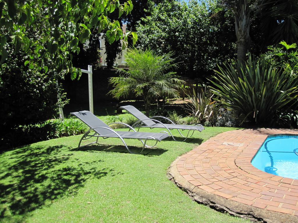 The Pecan Tree Guesthouse Sandton Exterior foto
