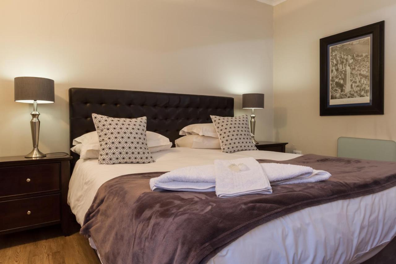 The Pecan Tree Guesthouse Sandton Exterior foto